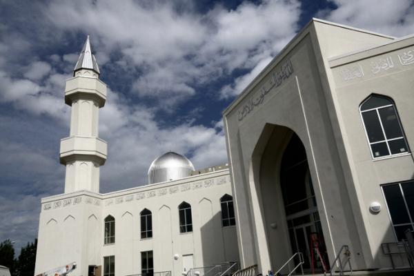 Inauguration de la plus grande mosquée du Canada